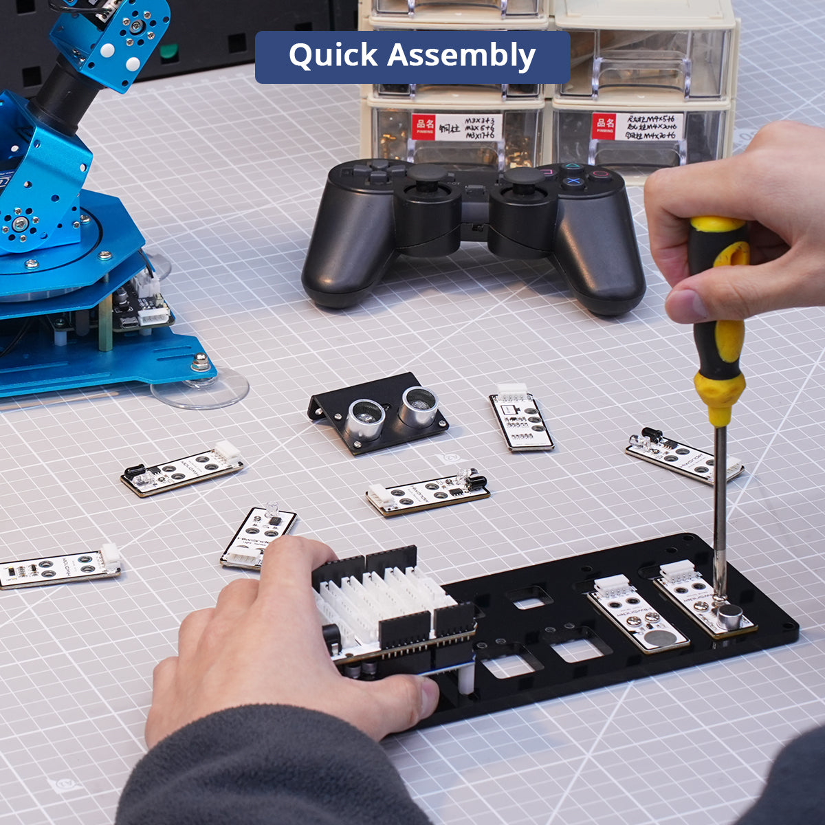 Image of xArm UNO Robotic Arm with Arduino Sensor Kit